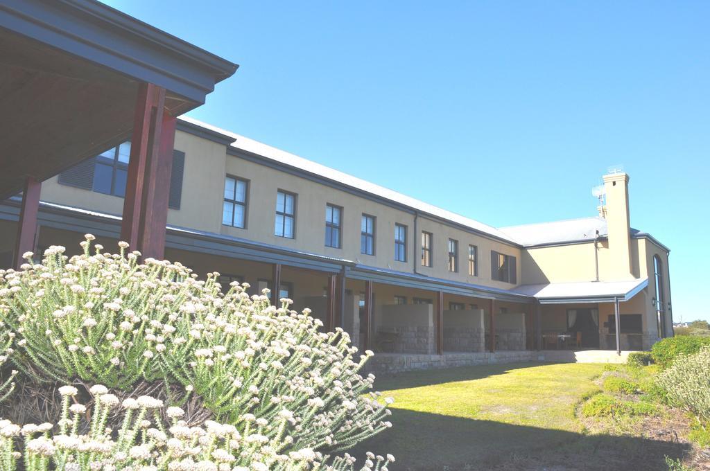 The Lodge At Atlantic Beach Melkbosstrand Esterno foto